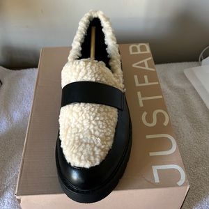 JustFab shoe